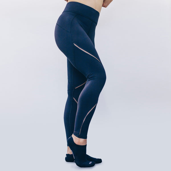 Michi Axial Legging